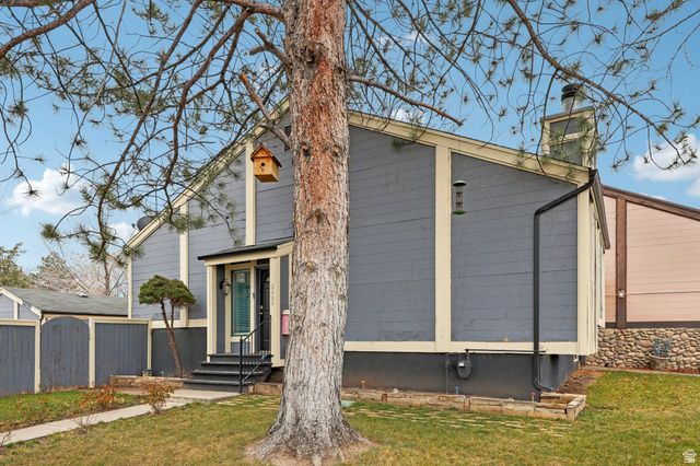 2409 W HARDROCK DR, Taylorsville, UT 84129