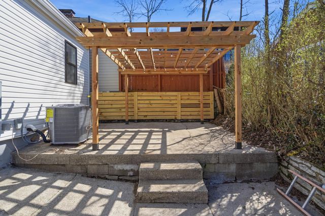 1302 John Street, Newport, KY 41071