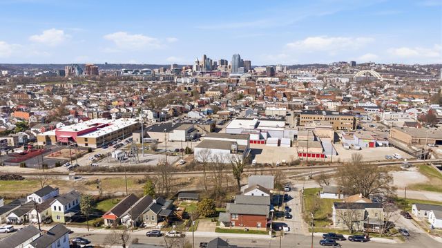 1302 John Street, Newport, KY 41071