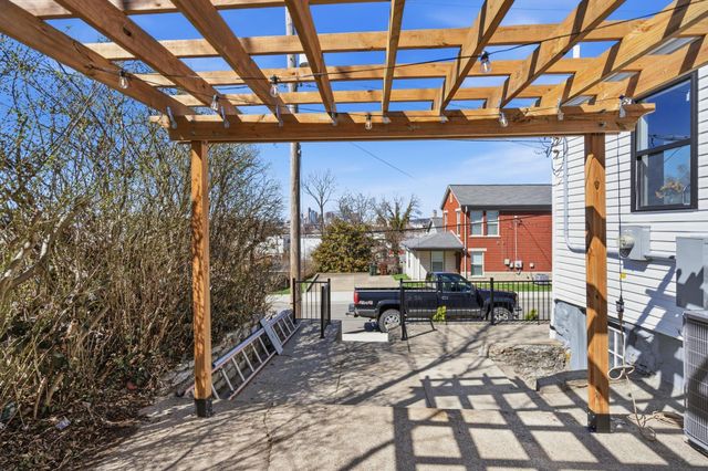 1302 John Street, Newport, KY 41071