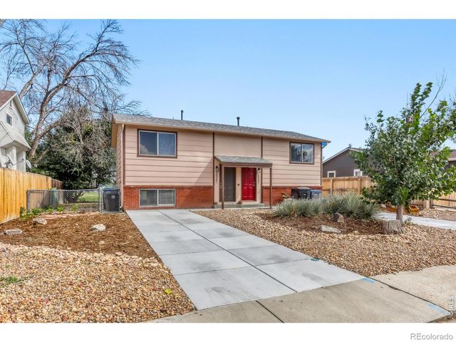 2026 Lincoln Street, Longmont, CO 80501