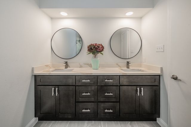 227 Norwich Drive, Hurst, TX 76054