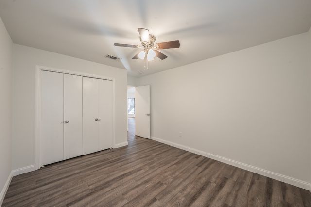 227 Norwich Drive, Hurst, TX 76054