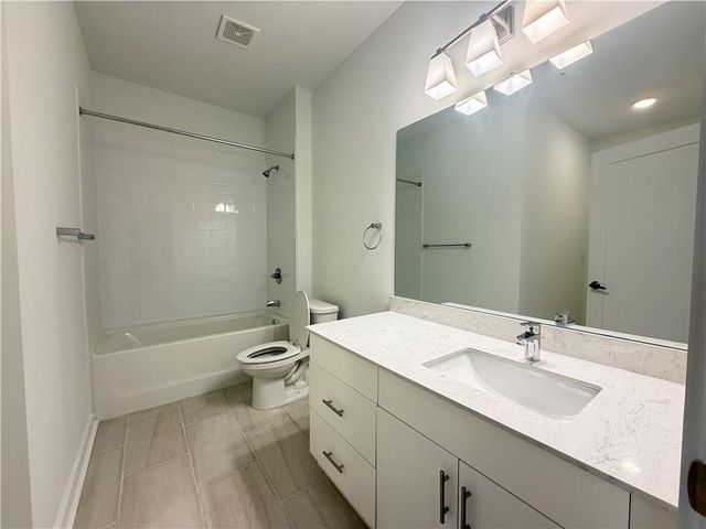 525 Parkway Drive NE 417, Atlanta, GA 30308