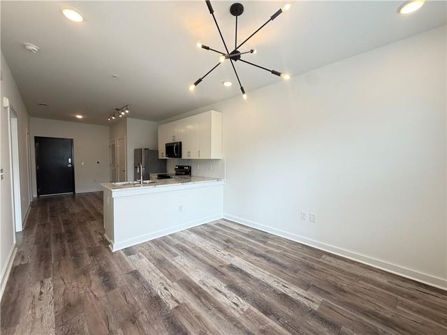 525 Parkway Drive NE 417, Atlanta, GA 30308