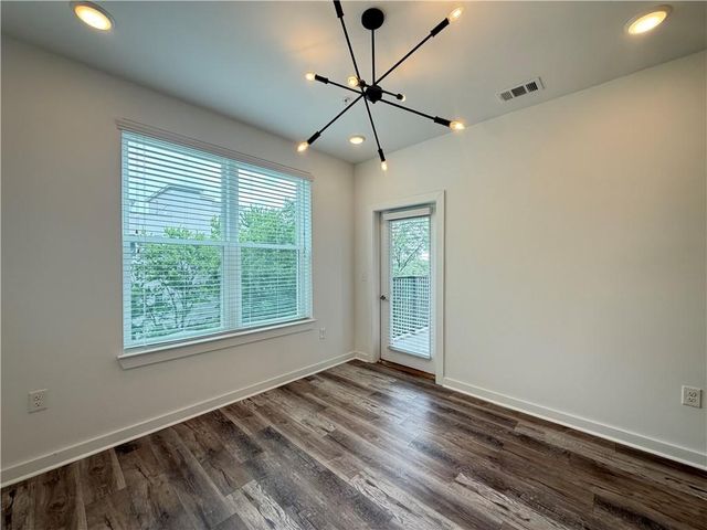 525 Parkway Drive NE 417, Atlanta, GA 30308