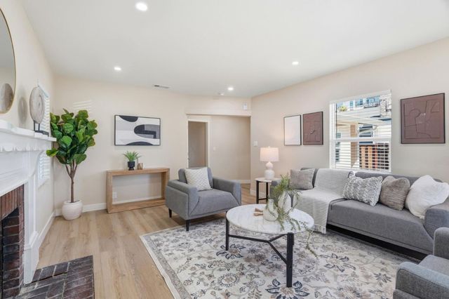 135 E Younger Avenue, San Jose, CA 95112