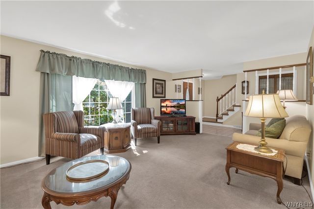 56 LaBelle Terrace, Amherst, NY 14228