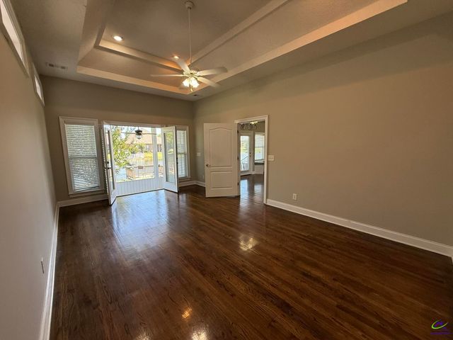 123 Newport Island, Centerville, GA 31028