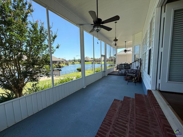 123 Newport Island, Centerville, GA 31028