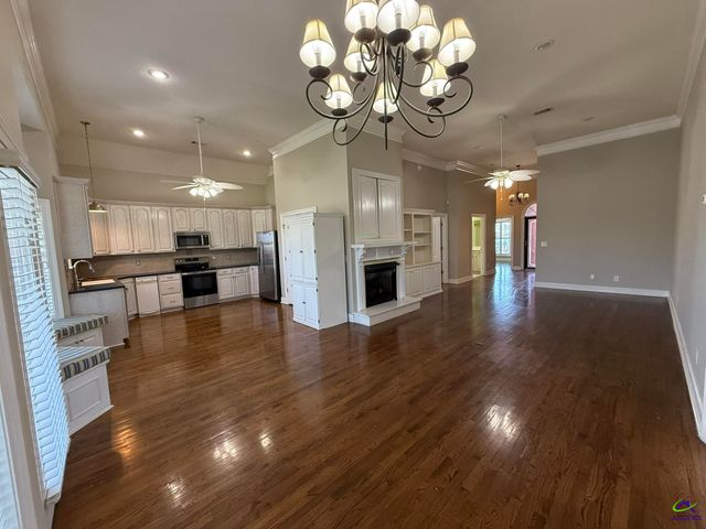 123 Newport Island, Centerville, GA 31028