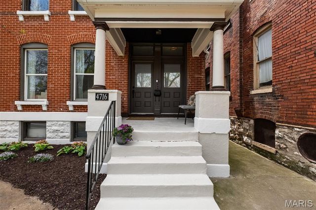 4716 Olive Street, St Louis, MO 63108