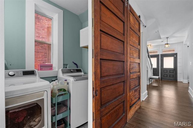 4716 Olive Street, St Louis, MO 63108