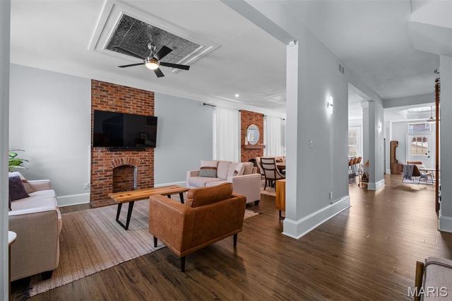 4716 Olive Street, St Louis, MO 63108