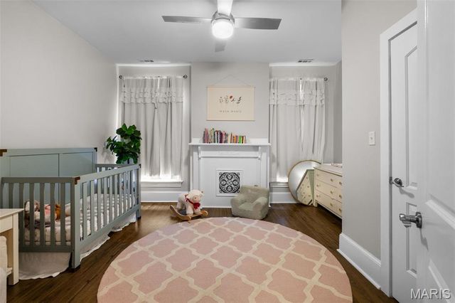 4716 Olive Street, St Louis, MO 63108