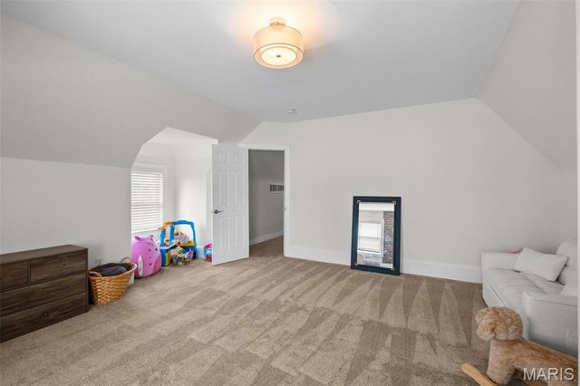 4716 Olive Street, St Louis, MO 63108