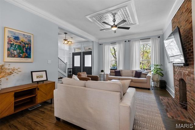 4716 Olive Street, St Louis, MO 63108