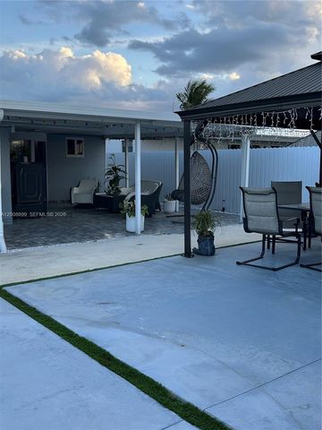 367 W 33rd St, Hialeah, FL 33012