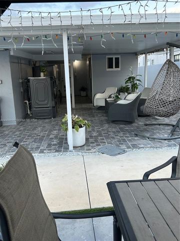 367 W 33rd St, Hialeah, FL 33012