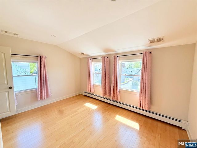 28 Seifert Street, Garfield, NJ 07026