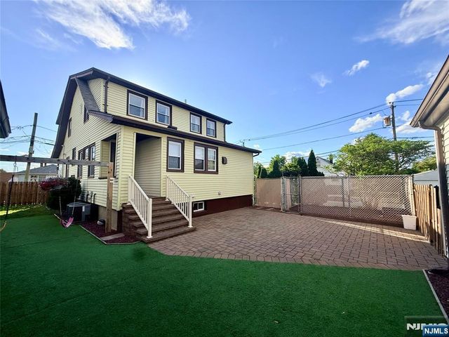28 Seifert Street, Garfield, NJ 07026