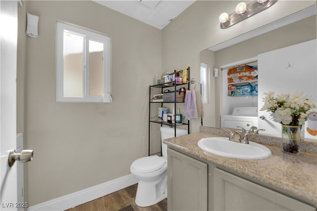 3993 Gulliver Street, Las Vegas, NV 89115