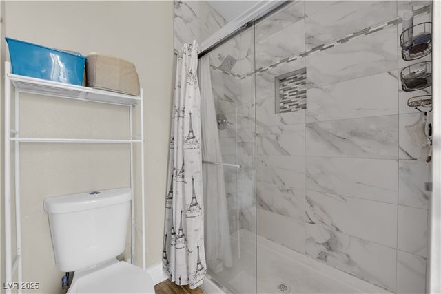 3993 Gulliver Street, Las Vegas, NV 89115