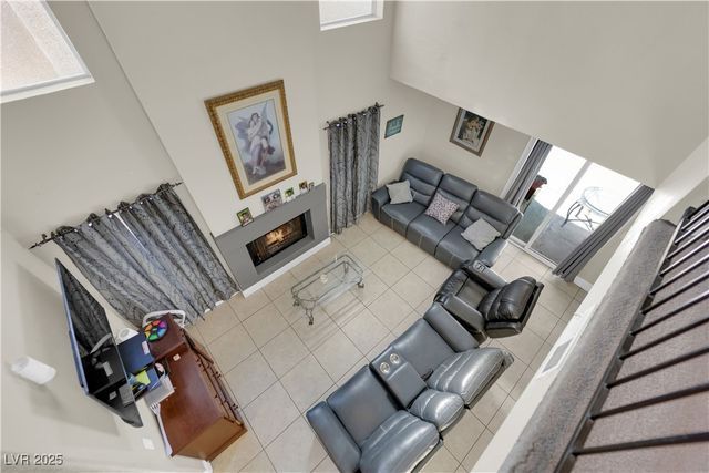 3993 Gulliver Street, Las Vegas, NV 89115