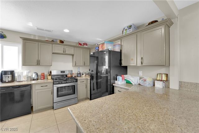 3993 Gulliver Street, Las Vegas, NV 89115