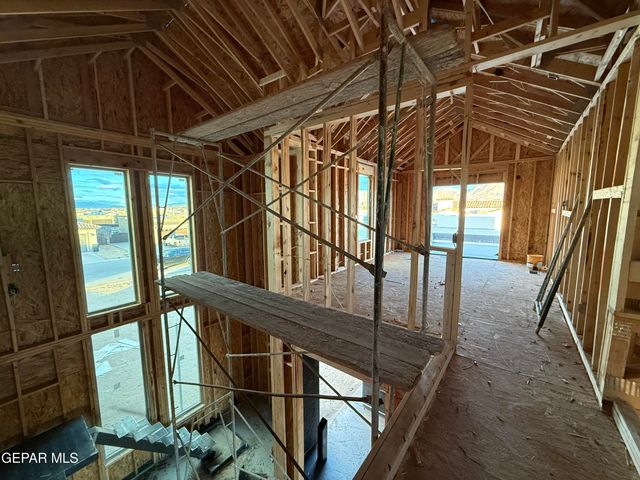 320 Rio del Rancho Court, El Paso, TX 79932