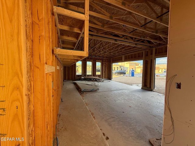 320 Rio del Rancho Court, El Paso, TX 79932