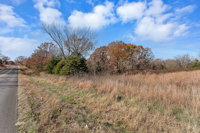 7800 St George Road, Hartville, MO 65667