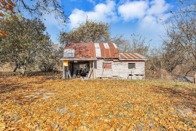 7800 St George Road, Hartville, MO 65667