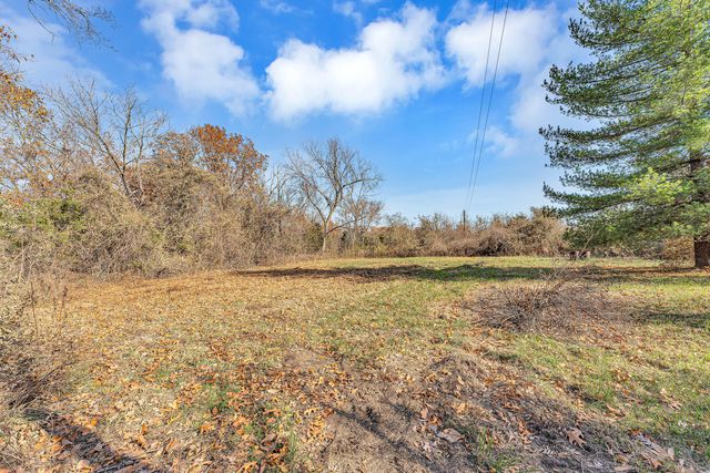 7800 St George Road, Hartville, MO 65667