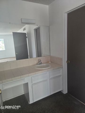 11209 Campestre Lane, G, El Paso, TX 79936