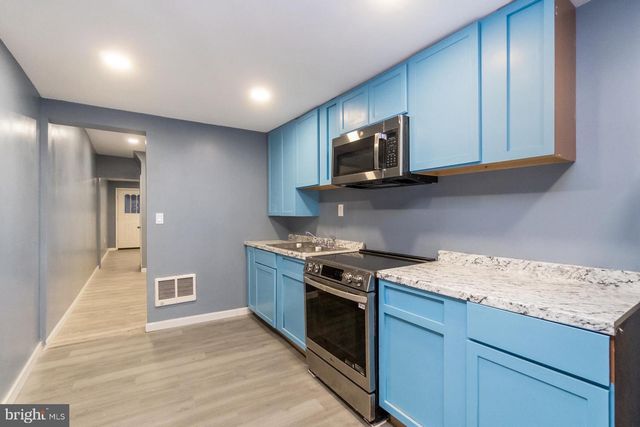 614 W MARKET ST, Mahanoy City, PA 17948