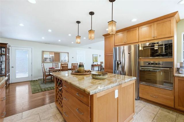 386 Los Altos Avenue, Long Beach, CA 90814