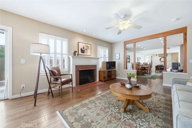 386 Los Altos Avenue, Long Beach, CA 90814