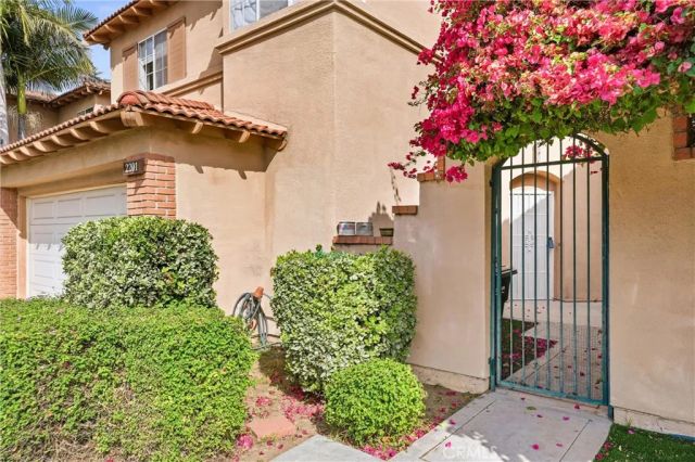 2201 W Toledo, La Habra, CA 90631