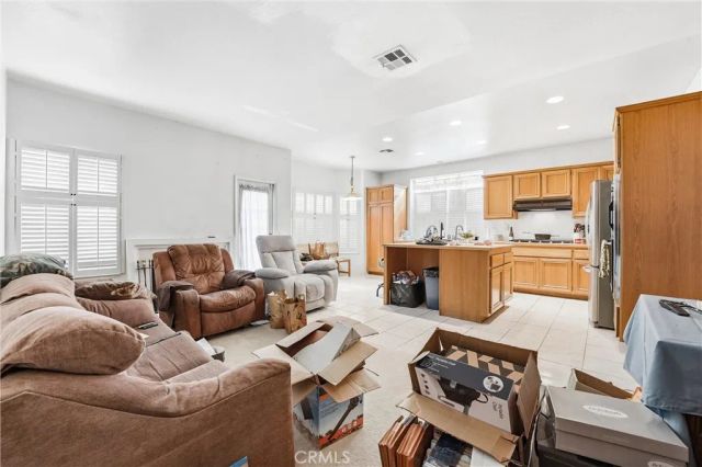 2201 W Toledo, La Habra, CA 90631