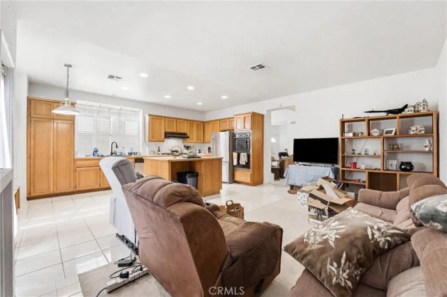 2201 W Toledo, La Habra, CA 90631