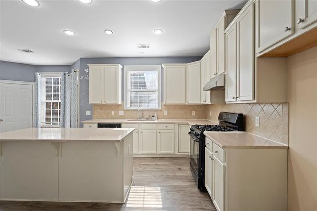 4178 Pebble Pointe Lane, Lilburn, GA 30047