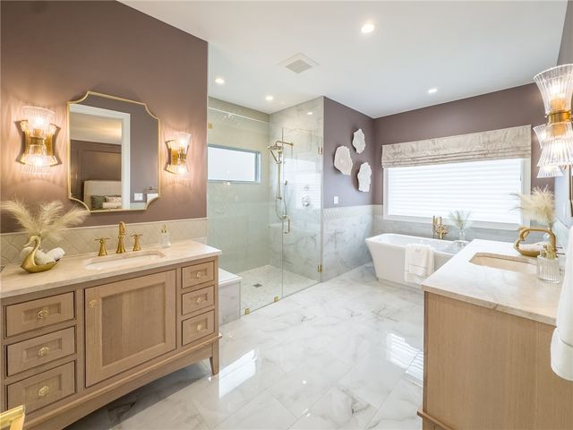 10 Pendleton Hill Road, Brighton, NY 14618