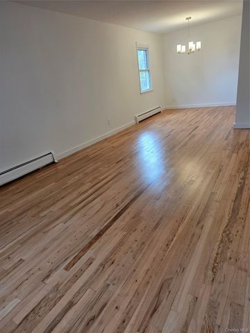 18-28 Bell Boulevard 1, Bayside, NY 11360