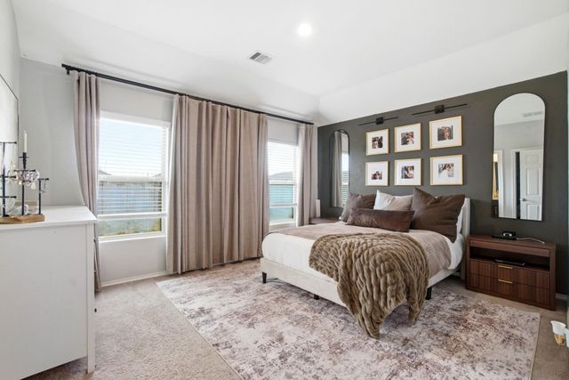 306 Pickwick Gardens Lane, Magnolia, TX 77354