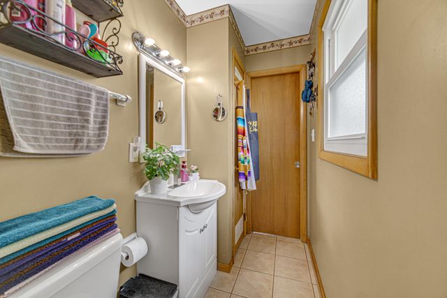 3810 S Grover Avenue, Hammond, IN 46327