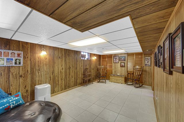 3810 S Grover Avenue, Hammond, IN 46327