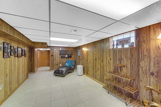3810 S Grover Avenue, Hammond, IN 46327