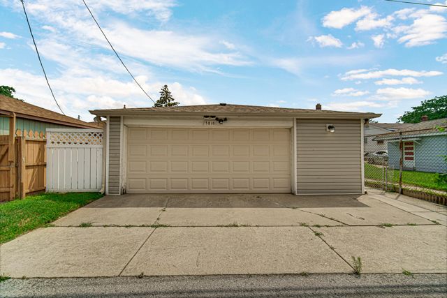 3810 S Grover Avenue, Hammond, IN 46327