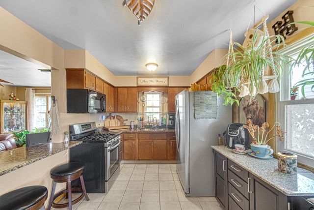 3810 S Grover Avenue, Hammond, IN 46327